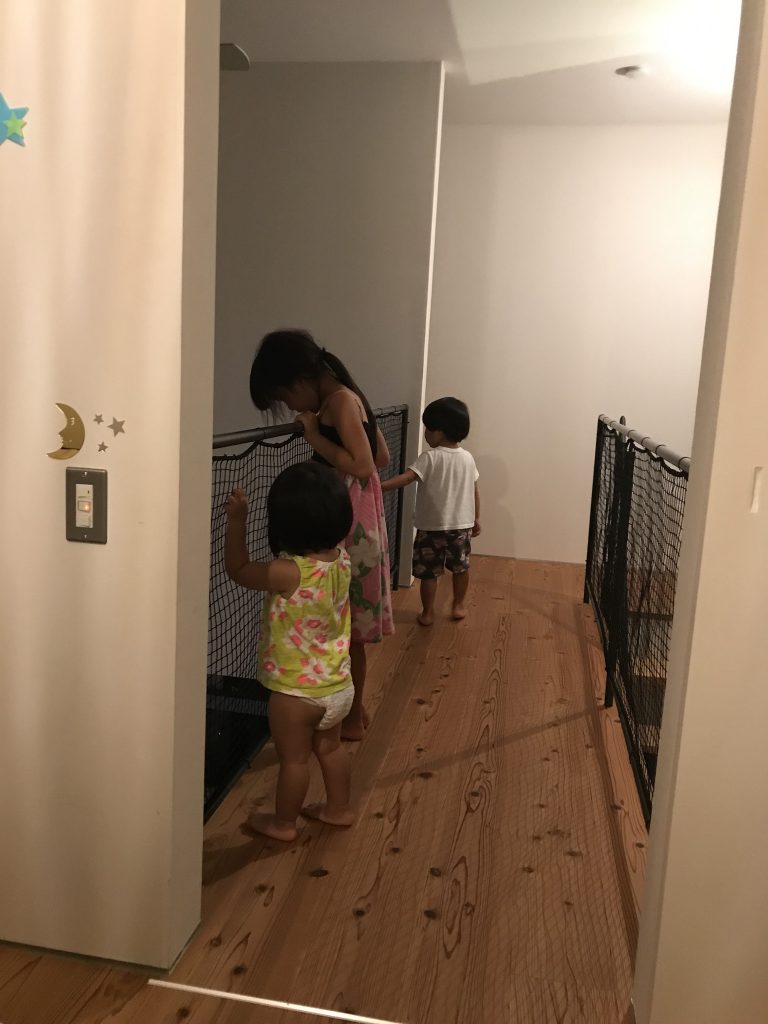 おとうさーん、ねますよ〜