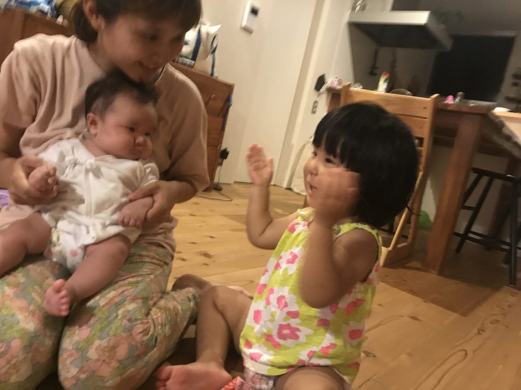 いないいないばぁ