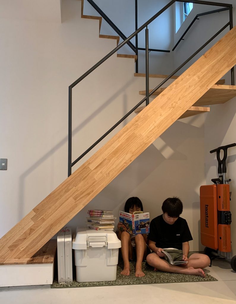 隠れ家図書館