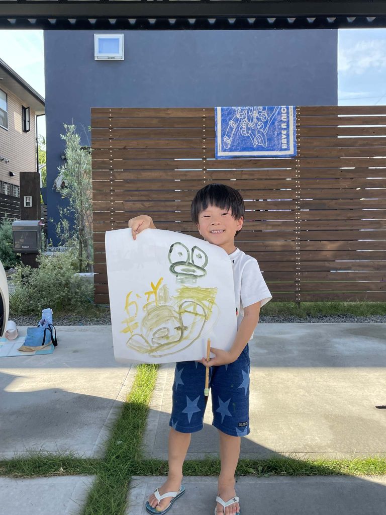 絵具でお絵描き